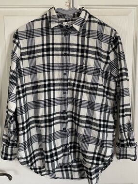 Madewell 100% Cotton White and Black Plaid Flannel size XS